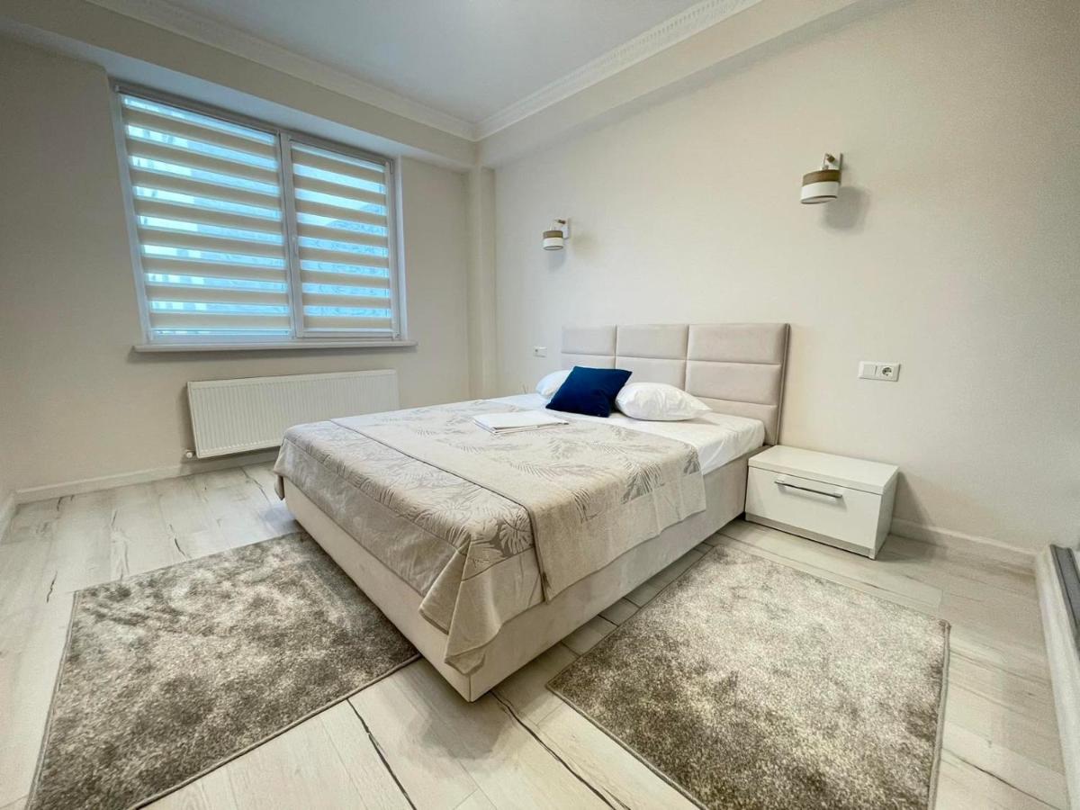 Modern Cozy Ultracentral
